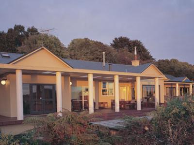 Stewart Island Lodge Oban  Exterior photo